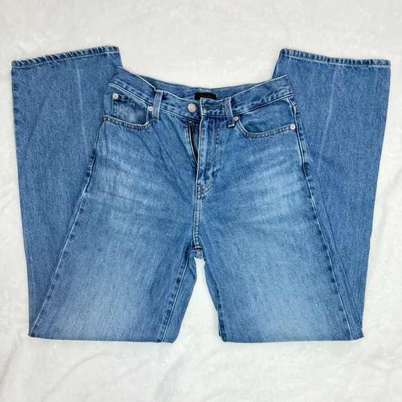 Uniqlo Denim - UNIQLO Women's Light Wash Straight Leg Jeans - Size 22 inch